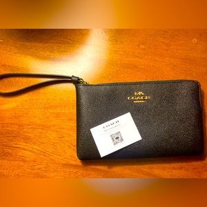 Coach large corner zip wristlet